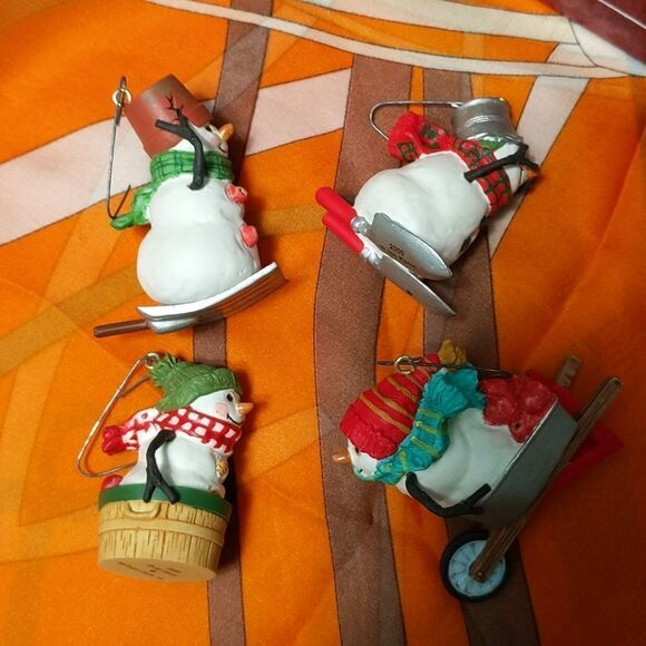 MITFORD SNOWMAN JUBILEE Hallmark Keepsake Ornament *Set of 4* 2000 Jan Karon - Picture 5 of 11